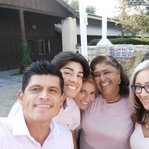 Meet your Posher, Leticia